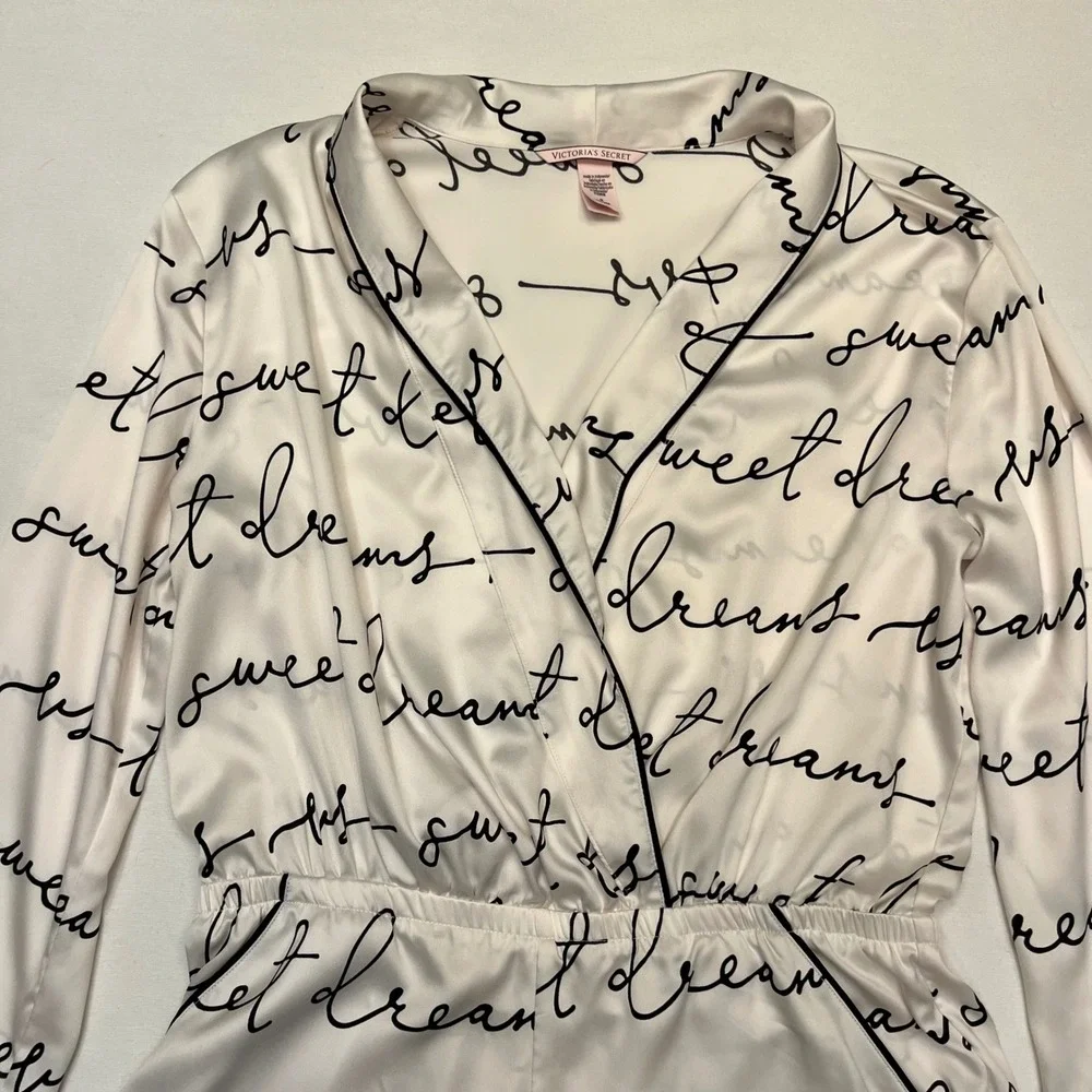 Victoria's Secret White Satin Script Print Pajama Romper Sleepwear Size‎ M